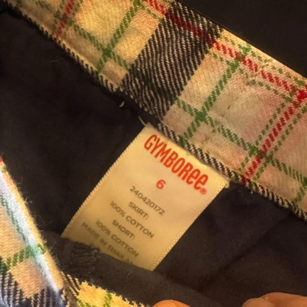 Gymboree Plaid Skirt with Shorts & Pockets size 6